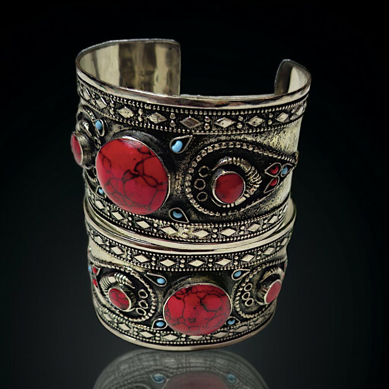 Metal Bracelet With Imitation
