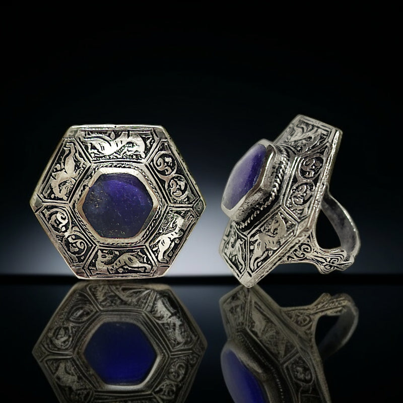 Vintage Style With Blue Lapis Stone Ring