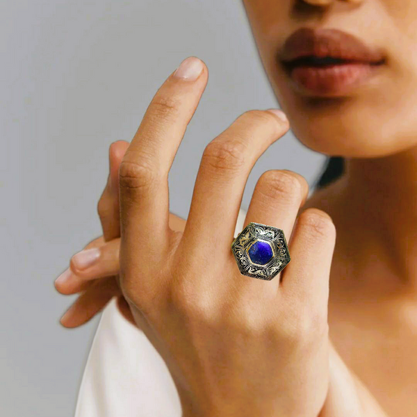 Vintage Style With Blue Lapis Stone Ring